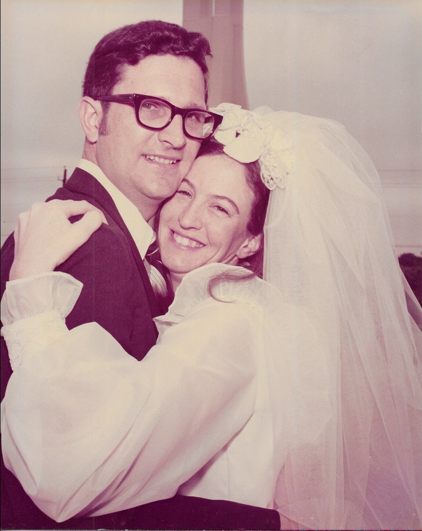 Sharyn and Jerry Larson